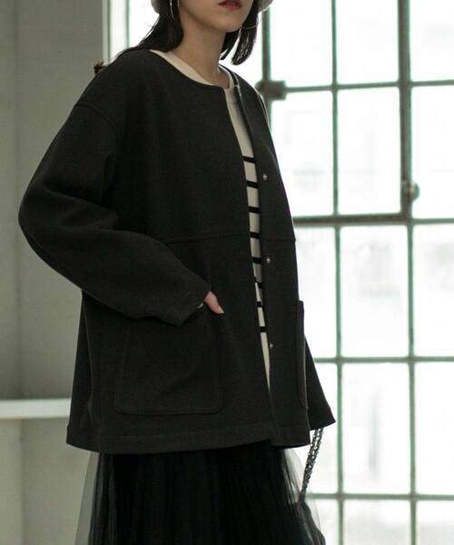 coen（コーエン）の「ライトエアーメルトンミドルノーカラーコート（ノーカラーコート・レディース・ライトグレー/ベージュ/ダークグレー・M/L）」の20枚目の写真