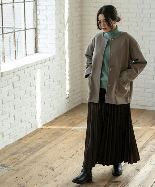 coen（コーエン）の「ライトエアーメルトンミドルノーカラーコート（ノーカラーコート・レディース・ライトグレー/ベージュ/ダークグレー・M/L）」の11枚目の写真