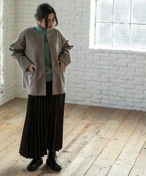 coen（コーエン）の「ライトエアーメルトンミドルノーカラーコート（ノーカラーコート・レディース・ライトグレー/ベージュ/ダークグレー・M/L）」の5枚目の写真