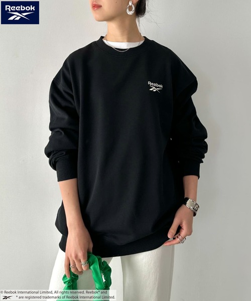 Reebok(リーボック)の「【WEB限定 別注】Reebok(リーボック)/ワンポイント 刺繍ロゴ クルーネック スウェット(スウェット・レディース・ブラック/グレー/アイボリー・FREE)」の11枚目の写真