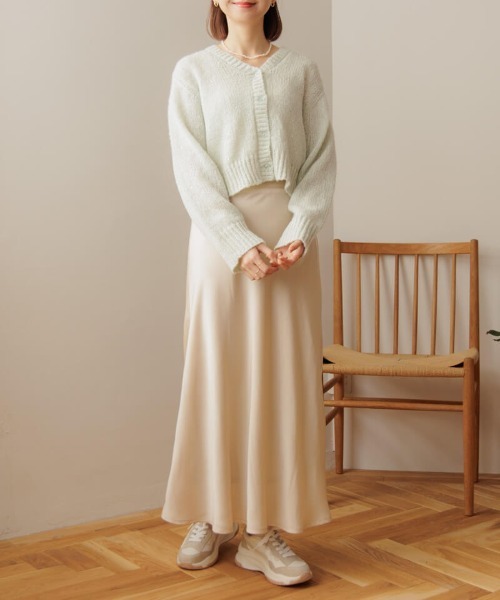 flower（フラワー）の「サテンマーメイドスカート（スカート・レディース・グリーン/アイボリー・FREE）」の13枚目の写真