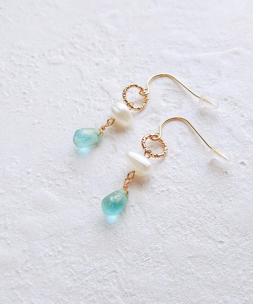 tone（トーン）の「【Cherie+Chambre】Baroque Pearl×Drop Beads Pierce（ピアス（両耳用）・レディース・ピンク/グリーン/パープル・FREE）」の5枚目の写真