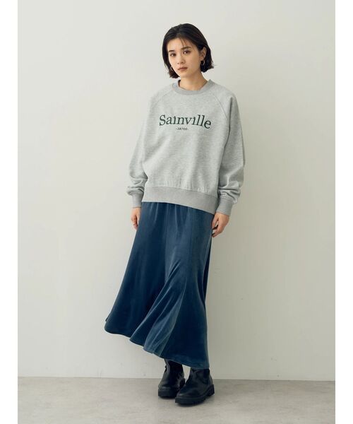 YECCA VECCA(イェッカヴェッカ)の「刺繍ロゴスウェット(スウェット・レディース・ブラック/杢グレー・FREE)」の17枚目の写真