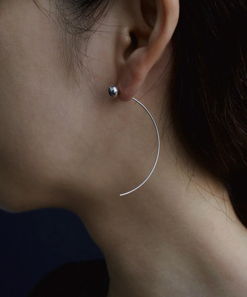 URBAN RESEARCH（アーバンリサーチ）の「『別注』Naotokojima×URBAN RESEARCH　ball pierce（ピアス（両耳用）・レディース・シルバー/ゴールド・-）」の3枚目の写真