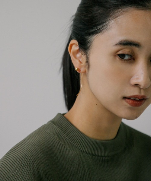 URBAN RESEARCH（アーバンリサーチ）の「『別注』Naotokojima×URBAN RESEARCH　ball pierce（ピアス（両耳用）・レディース・シルバー/ゴールド・-）」の5枚目の写真