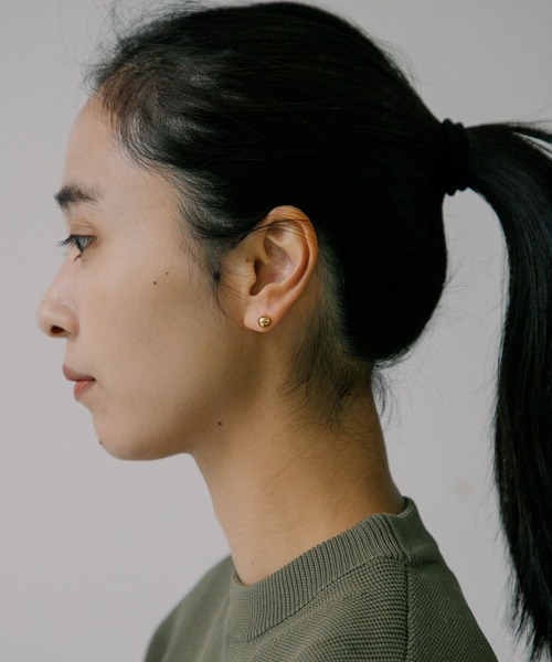 URBAN RESEARCH（アーバンリサーチ）の「『別注』Naotokojima×URBAN RESEARCH　ball pierce（ピアス（両耳用）・レディース・シルバー/ゴールド・-）」の7枚目の写真