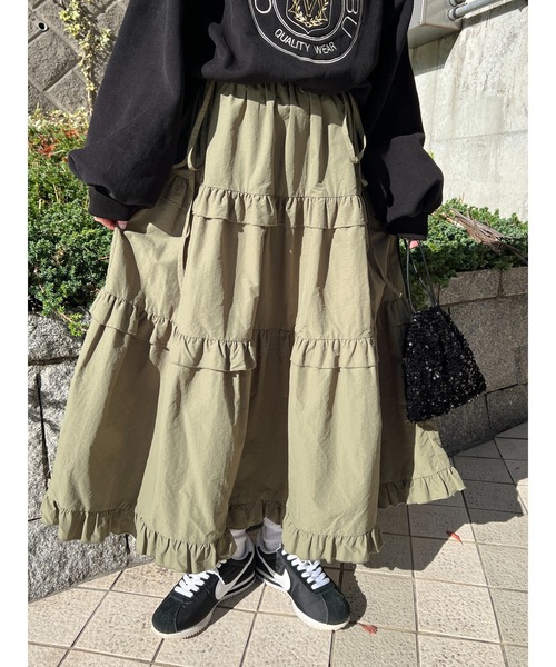 ページ限定特価♡新品☆アウターとロングスカートの2点♡送料込み タフタフレアロングスカート（ロング・マキシ丈スカート）｜IENA