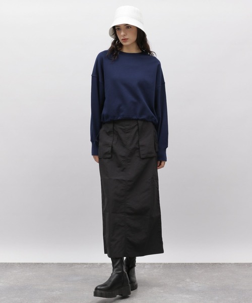 LAKOLE(ラコレ)の「ベルトツキカーゴスカート / 995578(スカート・レディース・チャコール/オリーブ/ブラック・MEDIUM/SMALL)」の4枚目の写真