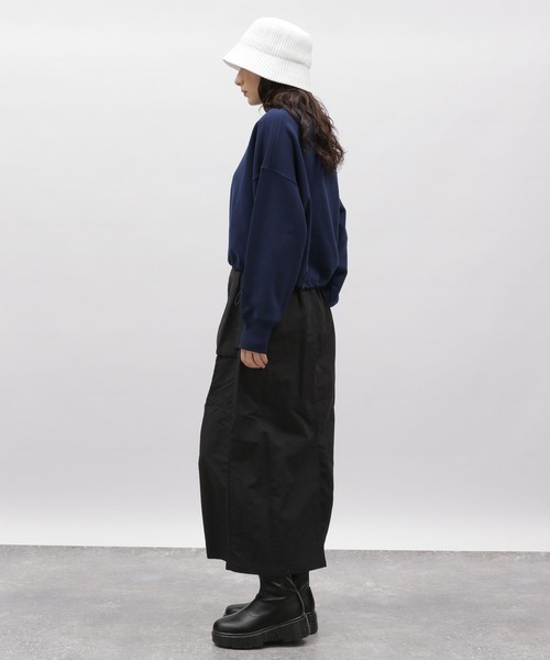 LAKOLE(ラコレ)の「ベルトツキカーゴスカート / 995578(スカート・レディース・チャコール/オリーブ/ブラック・MEDIUM/SMALL)」の5枚目の写真