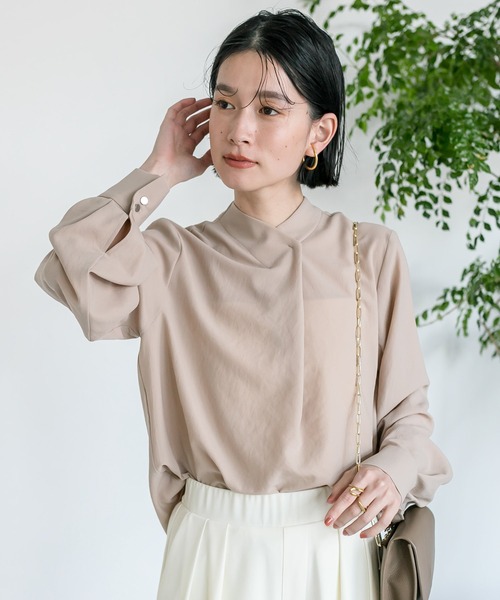 RIVE DROITE(リヴドロワ)の「前後2WAY/2WAYスタンドカラーブラウス(シャツ/ブラウス・レディース・オフホワイト/ベージュ・FREE)」の7枚目の写真