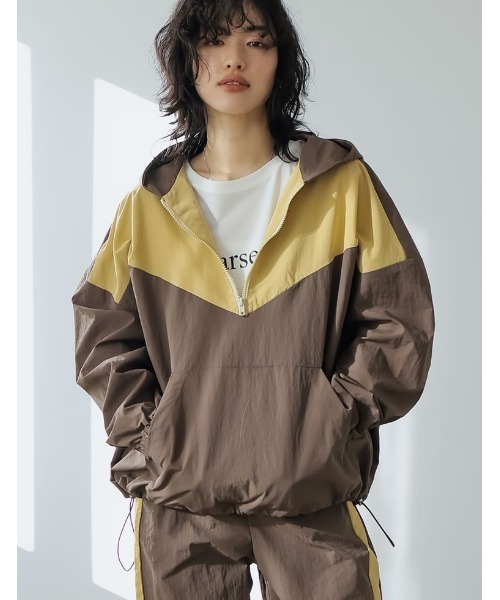 NEW ERA ナイロンアノラックパーカー L〜XL カーキ 2024年製 NEW ERA（ニューエラ） 韓国企画 アノラックジャケット パーカー