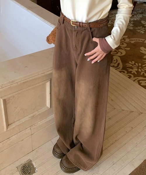 DIAVEL（ディアベル）の「バックハート柄 ワイドデニムパンツ（デニムパンツ・レディース・ブラウン/ブラック/サックスブルー・S/M/L）」の4枚目の写真