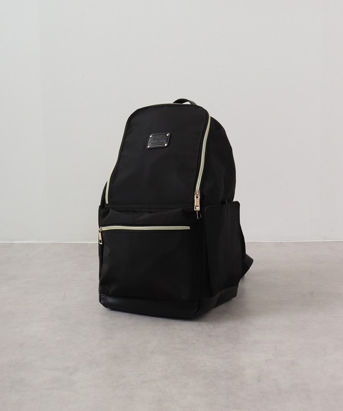 【セール】flatte flatte(ﾌﾗｯﾃﾌﾗｯﾃ) ウェットシートポケット付き 撥水デイパック（バックパック/リュック）｜FUNALIVE（ファンアライブ）