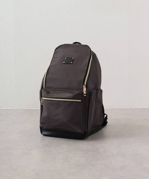 【セール】flatte flatte(ﾌﾗｯﾃﾌﾗｯﾃ) ウェットシートポケット付き 撥水デイパック（バックパック/リュック）｜FUNALIVE（ファンアライブ）