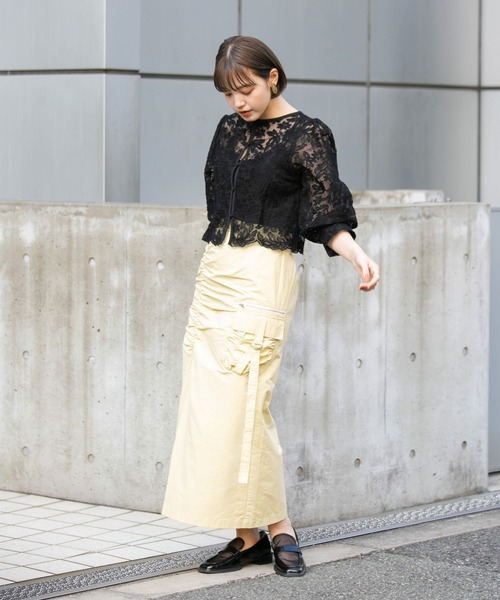 KBF（ケイビーエフ）の「オーガンジーフラワークロップドブラウス（シャツ/ブラウス・レディース・アイボリー/ブラック/ブルー系その他・ONE）」の17枚目の写真