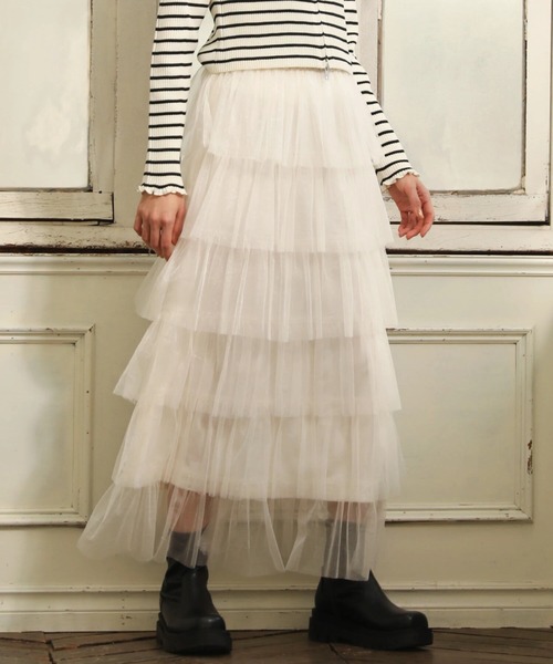 ELENCARE DUE（エレンカーレデュエ）の「・ELENCARE　DUE　ティアードラメチュールスカート（スカート・レディース・グレー/アイボリー/ブラック・FREE）」の2枚目の写真