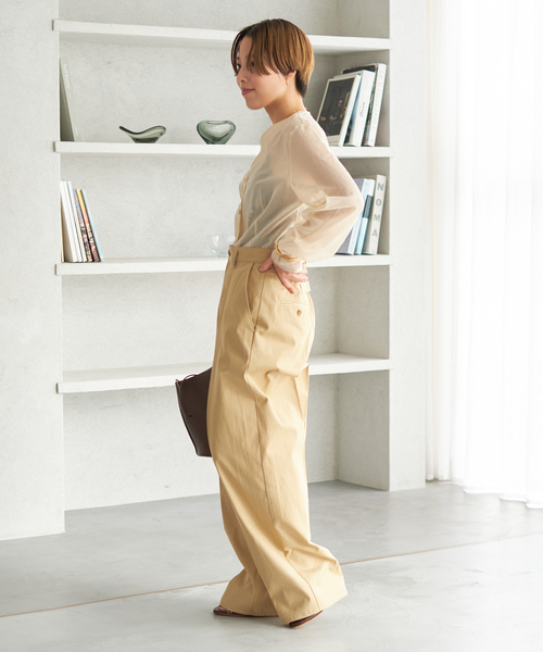 plage（プラージュ）の「SHEER COTTON VN ブラウス（シャツ/ブラウス・レディース・ベージュ/アイボリー・FREE）」の8枚目の写真