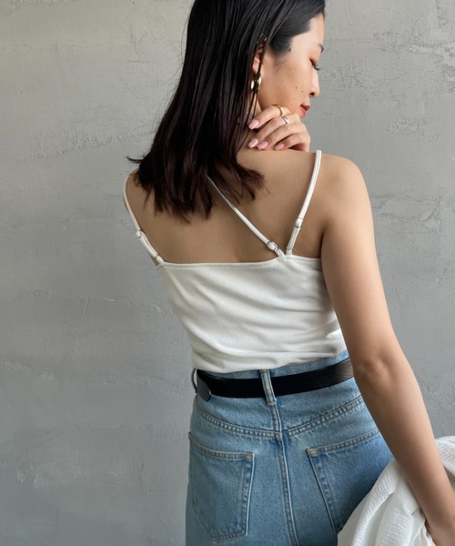 By/m（バイエム）の「[By/m/バイエム] 2WAYストラップ カップ付きベアキャミソール（キャミソール・レディース・ホワイト/ブラック/チャコールグレー/ブルー/オートミール/ブラウン・F）」の13枚目の写真