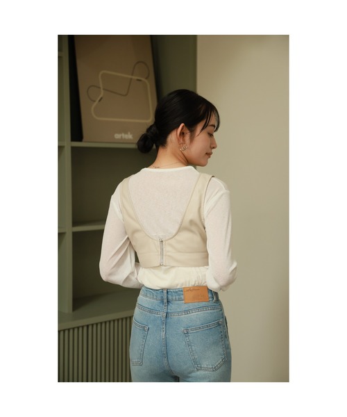Vicente（ヴィセンテ）の「Pleather bustier top（キャミソール・レディース・ホワイト/ブラック・FREE）」の11枚目の写真