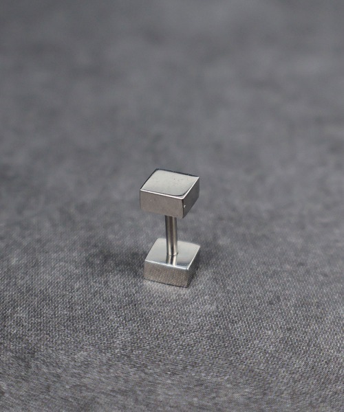 4INT.(フォイント)の「ユニークモチーフ ボディピアス 16G 片耳用 / サージカルステンレス316L (金属アレルギー対応)(ピアス(片耳用)・メンズ・K/L/B/I/C/D/E/F/A/H/J/G・FREE)」の19枚目の写真