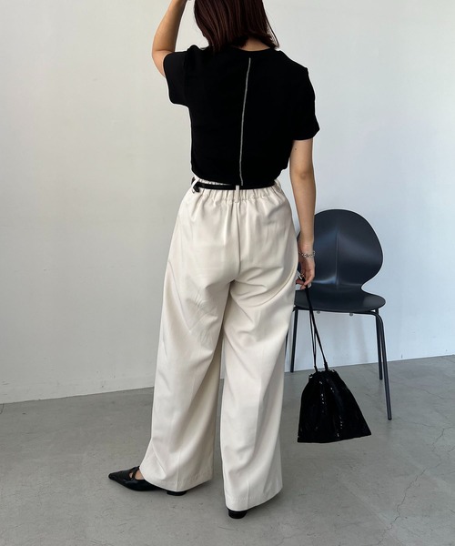 CAPRICIEUX LE'MAGE(カプリシューレマージュ)の「ステッチTシャツ(Tシャツ/カットソー・レディース・ブラック/オフホワイト/グリーン・FREE)」の11枚目の写真