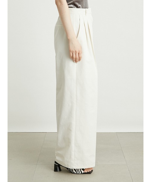 LILY BROWN（リリーブラウン）の「バルーンビスチェセットアップ（ワンピース・レディース・アイボリー/ブラック・1/0）」の16枚目の写真