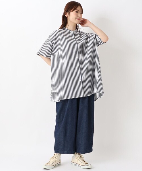 one'sterrace(ワンズテラス)の「ポプリンバックフレアシャツ(シャツ/ブラウス・レディース・ブルー系その他7/ブラック系8/ネイビー系5・02)」の22枚目の写真