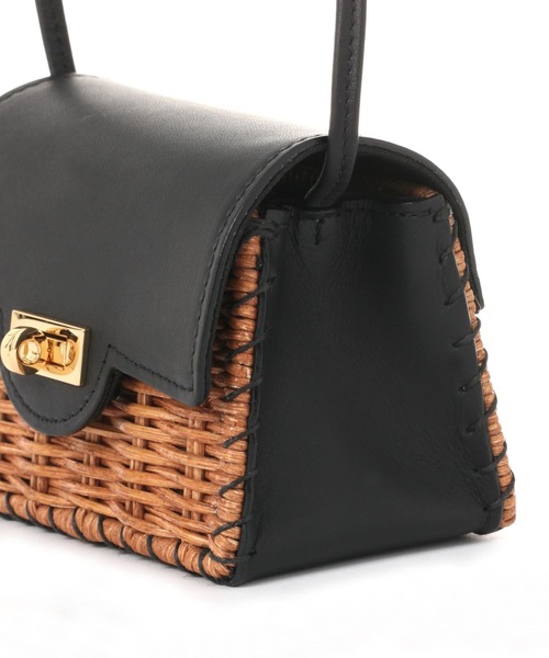 The Bagmati（ザバグマティ）の「【Bagmati】ミニショルダーバッグ　レザーコンビ（ショルダーバッグ・レディース・ブラック・FREE）」の8枚目の写真