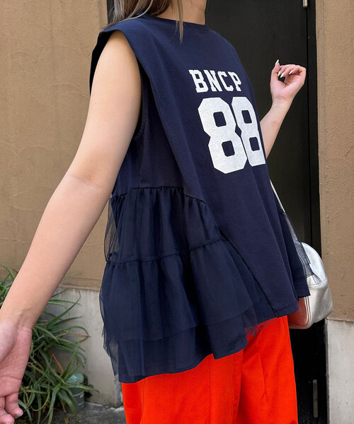CIAOPANIC(チャオパニック)の「裾チュールドッキングロゴノースリーブトップス(Tシャツ/カットソー・レディース・ネイビー/オフホワイト/ピンク・ONE SIZE)」の16枚目の写真