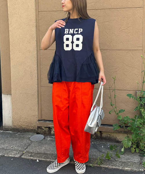 CIAOPANIC(チャオパニック)の「裾チュールドッキングロゴノースリーブトップス(Tシャツ/カットソー・レディース・ネイビー/オフホワイト/ピンク・ONE SIZE)」の15枚目の写真