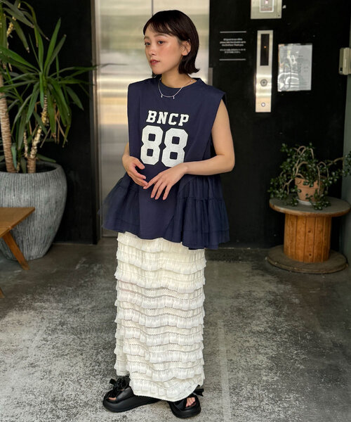 CIAOPANIC(チャオパニック)の「裾チュールドッキングロゴノースリーブトップス(Tシャツ/カットソー・レディース・ネイビー/オフホワイト/ピンク・ONE SIZE)」の8枚目の写真