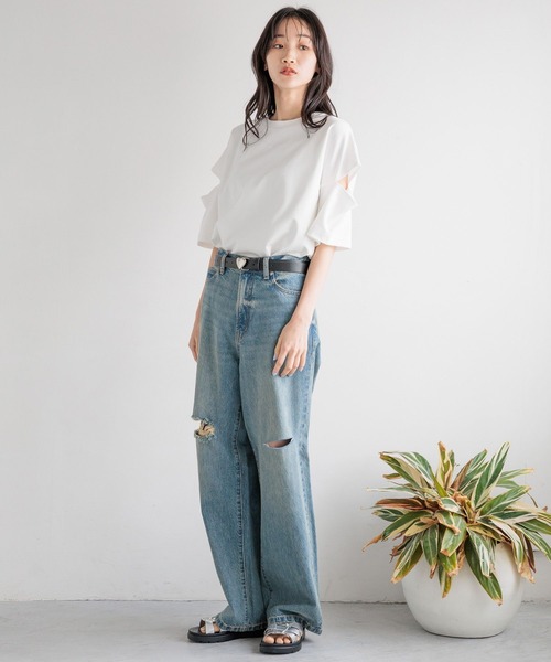 LOWRYS FARM（ローリーズファーム）の「カットアウトＴＳＳ 108512（Tシャツ/カットソー・レディース・ホワイト/ブラック・FREE）」の4枚目の写真