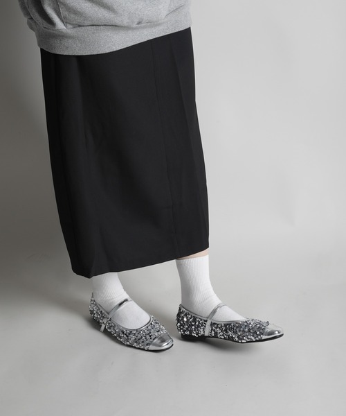 shoes365(シューズスリーシックスファイヴ)の「【shoes365】バックル付きスパンコールバレエシューズ(バレエシューズ・レディース・ブラック/シルバー・22.5cm/23.0cm/23.5cm/24.0cm/24.5cm/25.0cm)」の11枚目の写真