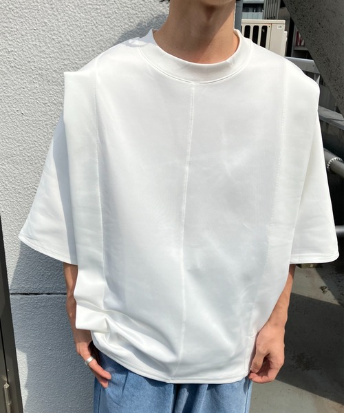 CREARE -LINO-(クレアーレリノ)の「肩タックTシャツ/立体トップス/折り込みショルダー(Tシャツ/カットソー・メンズ・ブラック/オフホワイト・MEDIUM/LARGE)」の9枚目の写真