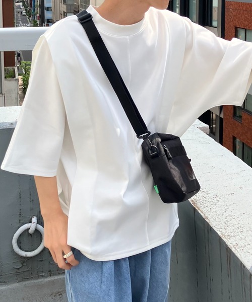 CREARE -LINO-(クレアーレリノ)の「肩タックTシャツ/立体トップス/折り込みショルダー(Tシャツ/カットソー・メンズ・ブラック/オフホワイト・MEDIUM/LARGE)」の11枚目の写真