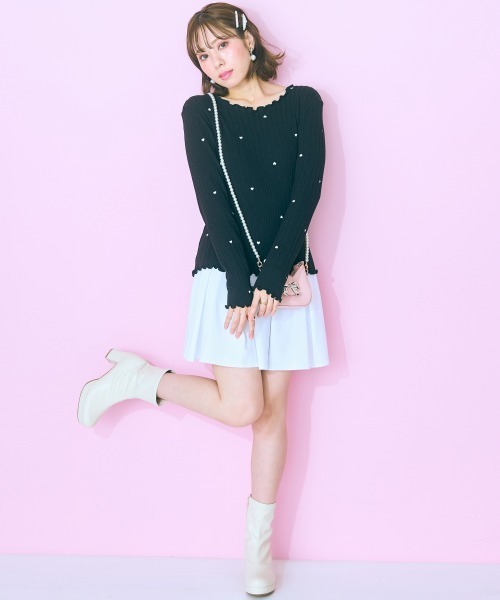 marun（マルン）の「＜大きいサイズ＞ハート刺しゅうトップス  marun（Tシャツ/カットソー・レディース・アイボリー/ブラック・LL/5L/L/4L/3L）」の5枚目の写真