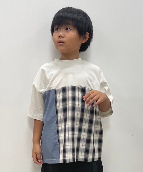 SHOO・LA・RUE（シューラルー）の「◆【110-140cm】チェック切替 配色Tシャツ（Tシャツ/カットソー・キッズ・アイボリー系4/ブラック系4・11/12/13/14）」の3枚目の写真