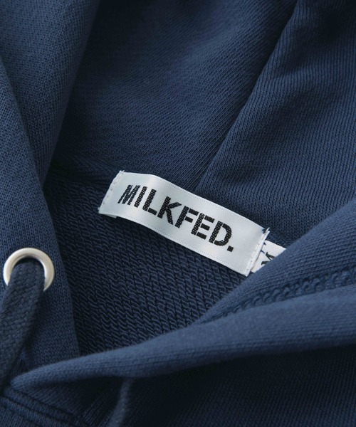 MILKFED.（ミルクフェド）の「OUI SWEAT HOODIE（パーカー・レディース・レッド/ネイビー/オートミール・L/M）」の8枚目の写真