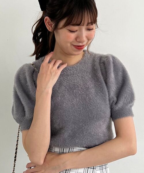 MAJESTIC LEGON（マジェスティックレゴン）の「ハーフスリーブシャギーニット（ニット/セーター・レディース・ピンク/レッド/アイボリー/グレー・MEDIUM）」の2枚目の写真