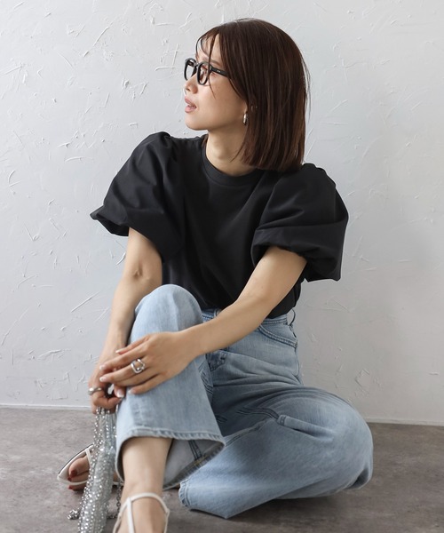 Bonjour Sagan(ボンジュールサガン)の「異素材パフスリーブカットソー(Tシャツ/カットソー・レディース・ブラック/オフホワイト/ネイビー・FREE)」の3枚目の写真