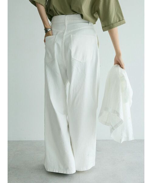 CRAFT STANDARD BOUTIQUE（クラフトスタンダードブティック）の「ホワイトデニムハイウエストワイドパンツ（デニムパンツ・レディース・ホワイト・L/M/S）」の6枚目の写真