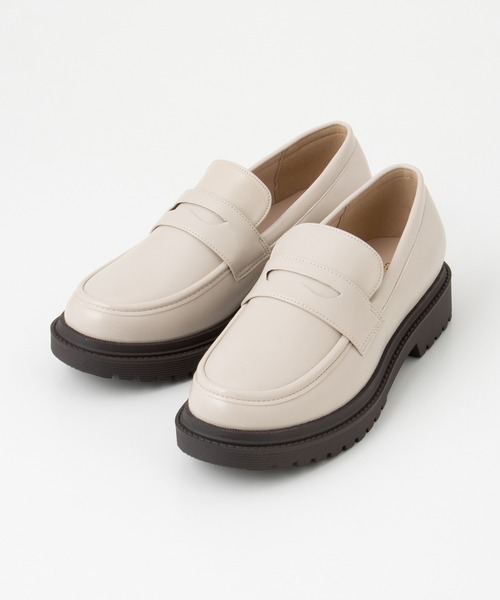 Honeys（ハニーズ）の「厚底コインローファー（ローファー・レディース・ブラック/ライトベージュ/ブラック系その他・S/M/L/LL）」の11枚目の写真