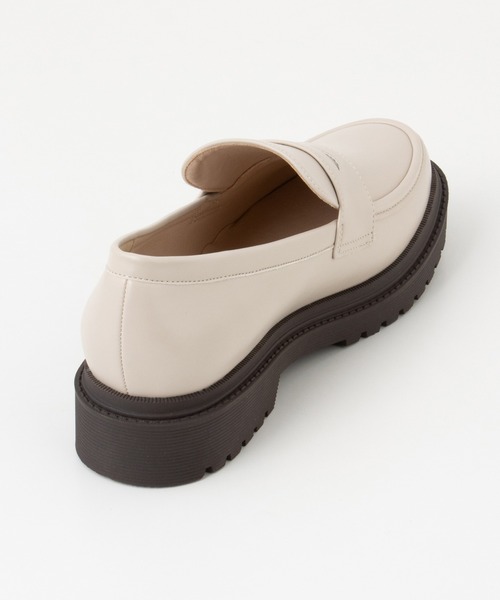 Honeys（ハニーズ）の「厚底コインローファー（ローファー・レディース・ブラック/ライトベージュ/ブラック系その他・S/M/L/LL）」の13枚目の写真