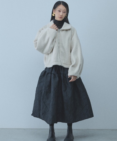 paravion（パラビオン）の「ジップショートブルゾン（ブルゾン・レディース・ダークグレー/アイボリー・FREE）」の12枚目の写真