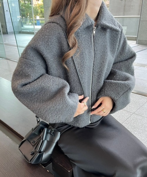 paravion（パラビオン）の「ジップショートブルゾン（ブルゾン・レディース・ダークグレー/アイボリー・FREE）」の22枚目の写真