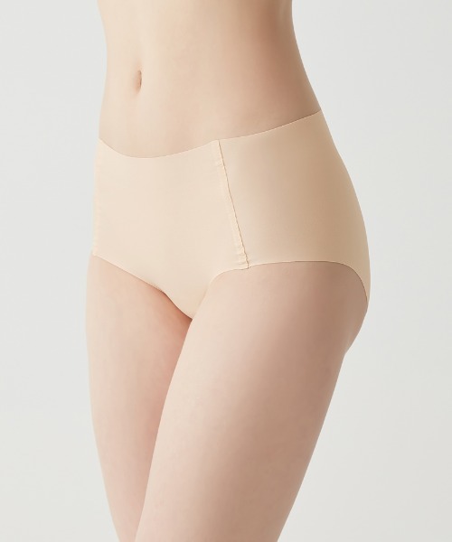 Tuche(トゥシェ)の「Tuche/トゥシェ 縫い目がなくてチクチクしにくい レギュラーショーツ(ショーツ・レディース・スミクロ/ライトベージュ/ブラウン系その他・MEDIUM/LARGE/X-LARGE)」の7枚目の写真