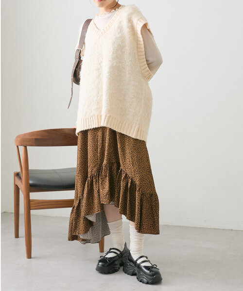 w closet（ダブルクローゼット）の「リボン厚底シューズ（スニーカー・レディース・シルバー系その他/アイボリー/ブラック・LARGE/SMALL/MEDIUM）」の11枚目の写真