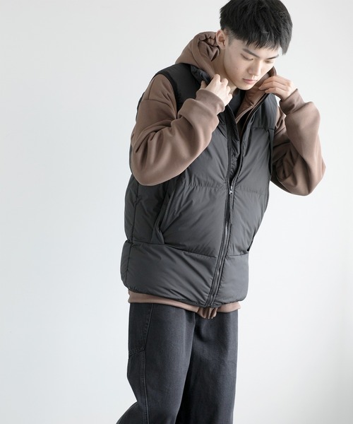 aimoha(アイモハ)の「aimoha men Nature Scout Vest (AW)(ダウンベスト・メンズ・ベージュ/ブラック/グレー/チョコ・MEDIUM/LARGE/X-LARGE/XX-LARGE/XXX-LARGE)」の10枚目の写真