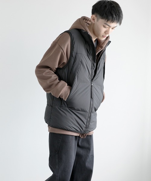 aimoha(アイモハ)の「aimoha men Nature Scout Vest (AW)(ダウンベスト・メンズ・ベージュ/ブラック/グレー/チョコ・MEDIUM/LARGE/X-LARGE/XX-LARGE/XXX-LARGE)」の12枚目の写真