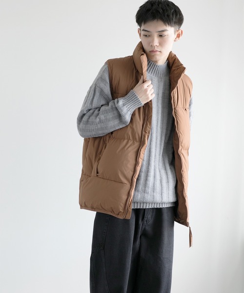 aimoha(アイモハ)の「aimoha men Nature Scout Vest (AW)(ダウンベスト・メンズ・ベージュ/ブラック/グレー/チョコ・MEDIUM/LARGE/X-LARGE/XX-LARGE/XXX-LARGE)」の17枚目の写真